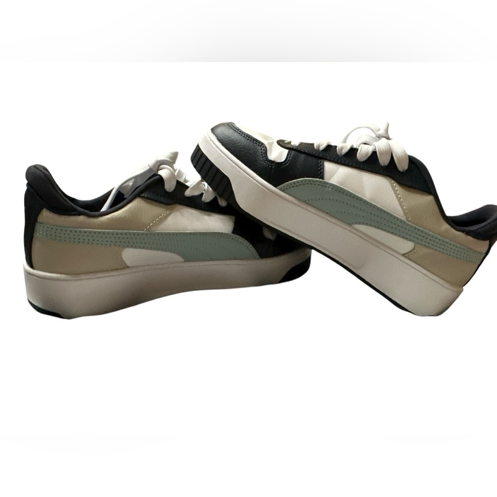 Puma Carina Street White Modern Mint Platform Sneakers Size 7